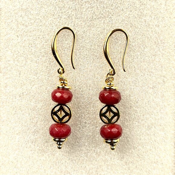 New RED QUARTZ GEMSTONE Earrings - Picture 2 of 3